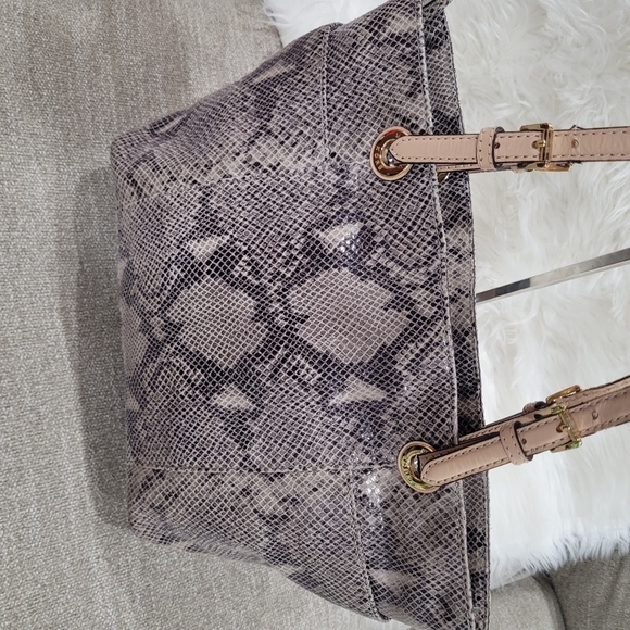 Michael Kors Python snake print gray leather tote bag - Picture 2 of 13